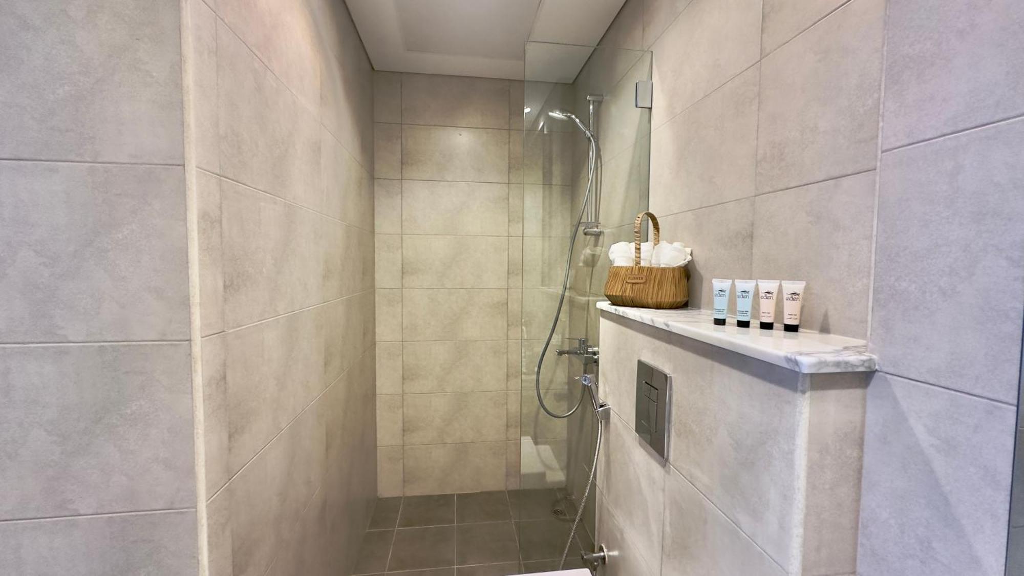 Apartment High-rise 2br 57th Floor Close To Downtown By Vibel