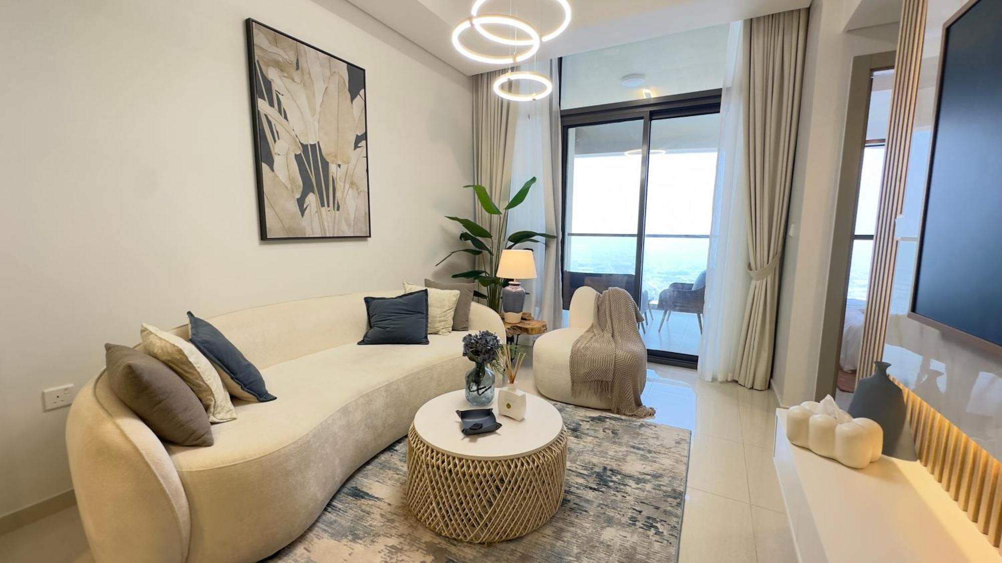 Apartment High-rise 2br 57th Floor Close To Downtown By Vibel *